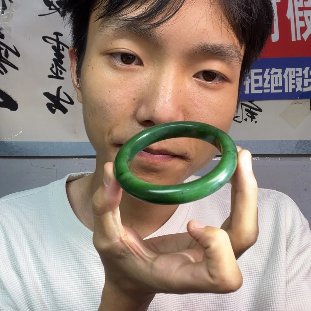 颈饰未镶嵌和田玉多样性高端俄罗斯碧玉手镯货头