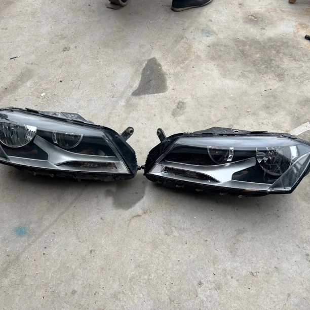 适用于迈腾B7低配大灯卤素