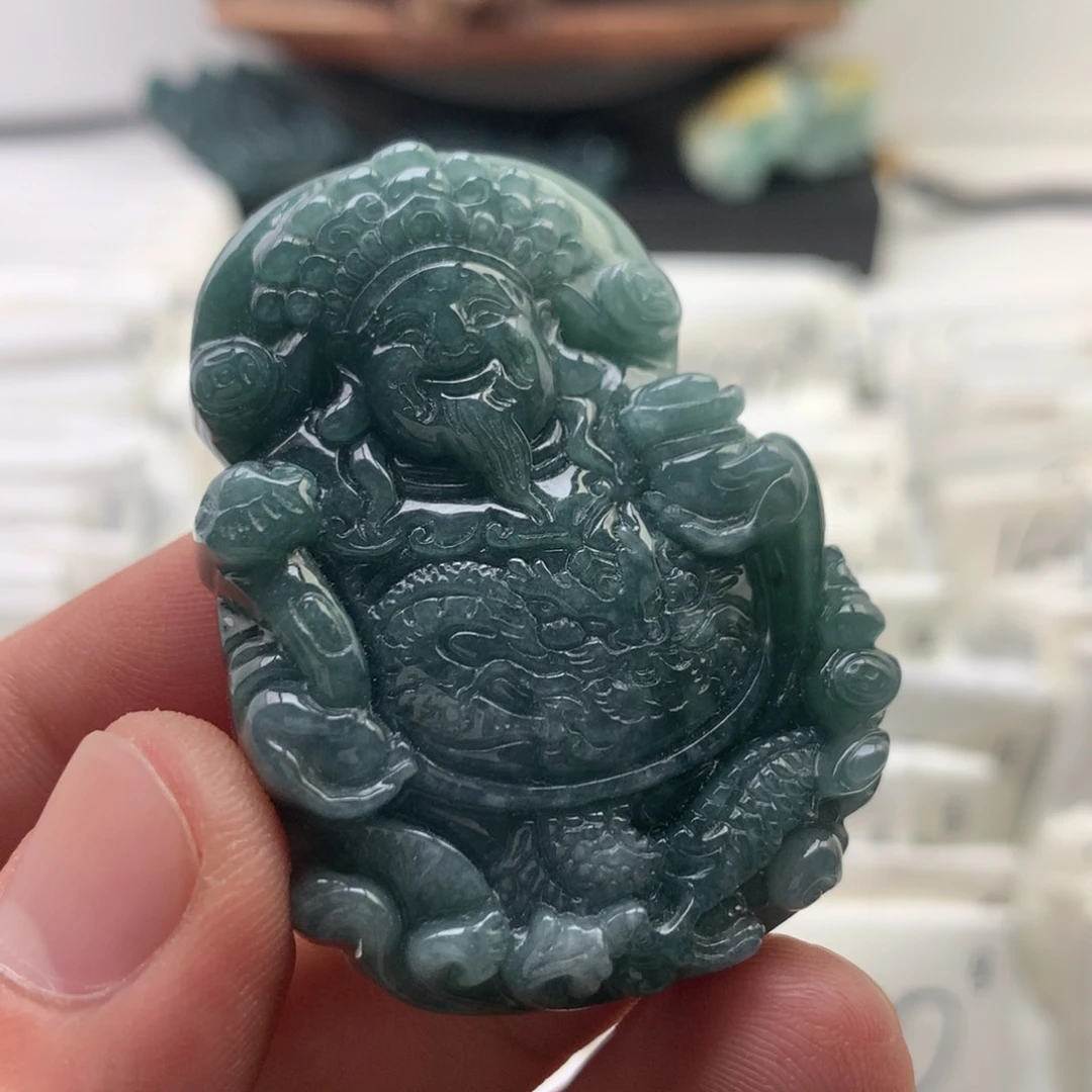 颈饰未镶嵌翡翠财神