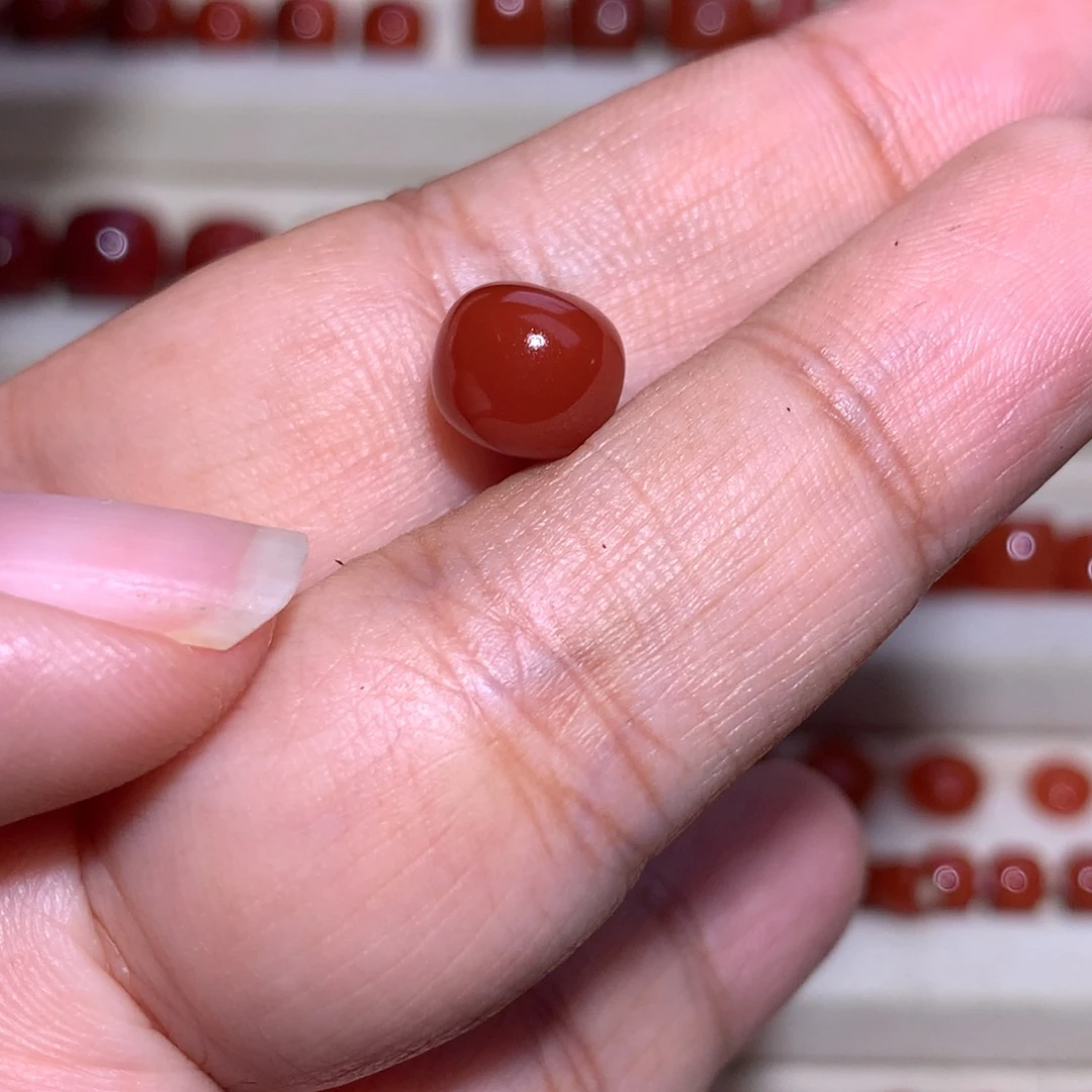 *****南红玛瑙未镶嵌老型8.9×7.8玫红 微微纹