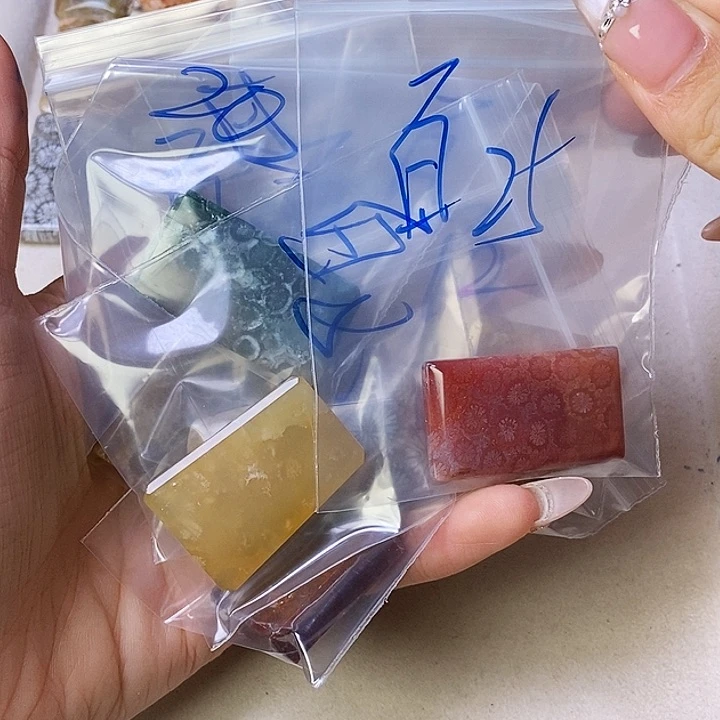 硅化玉颈饰合金百****流