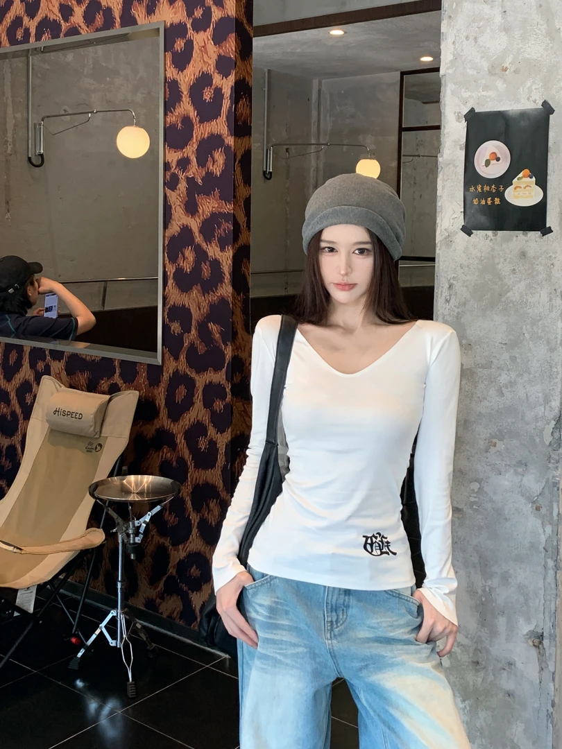 美式甜酷风印花修身长袖女秋季新款收腰打底衫内搭辣妹上衣女潮