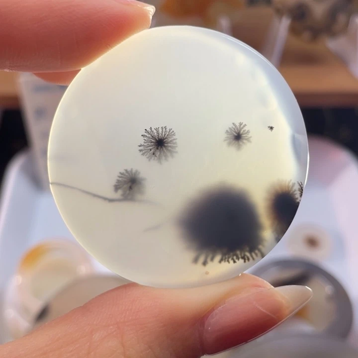 玛瑙/玉髓未镶嵌牌子