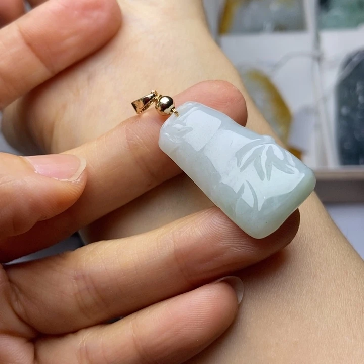 颈饰未镶嵌翡翠翡翠