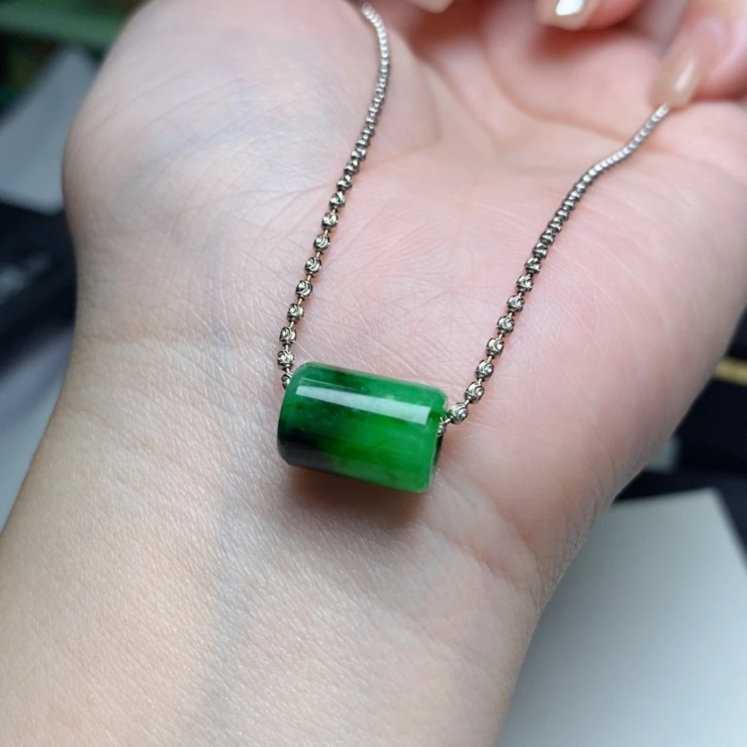 翡翠吊坠(不含链)未镶嵌路路通