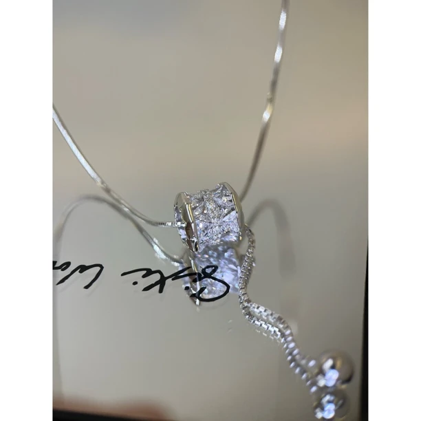 镀K金  旋转摩天轮  轻奢精致项链Y115