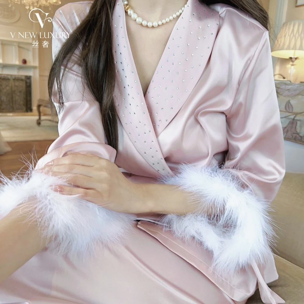 气质优雅女人薄款缎面丝睡衣女早秋可拆卸羽毛家居服套装V5T1113