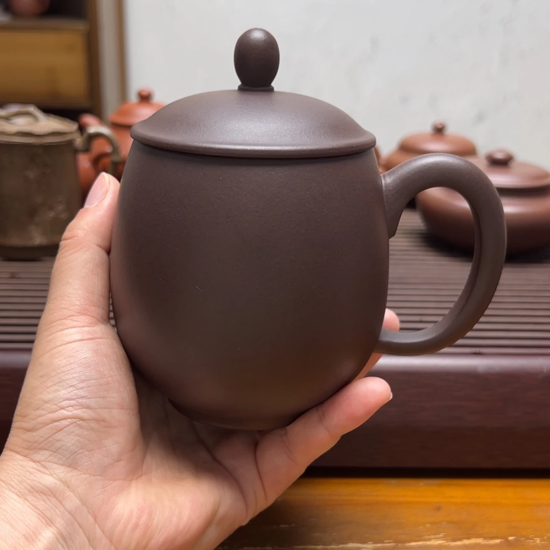 台***。茶壶紫砂容量500毫升左右