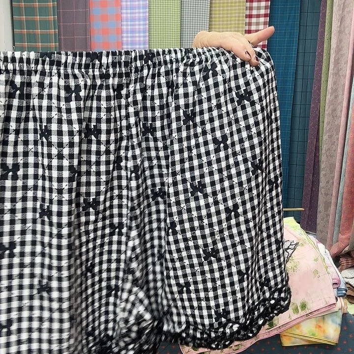 棉莫代尔纤维绵绸花边短裤，黑白格子