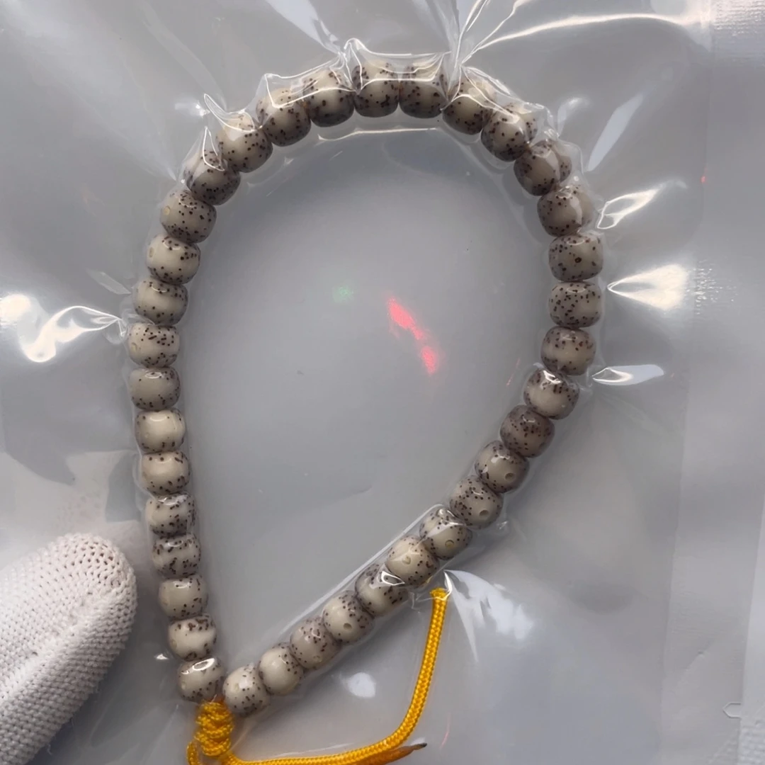 手串星月菩提-小通体留白手持
