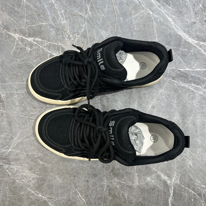 厚底增高男士休闲运动板鞋潮款学生潮流百搭男生鞋子黑色面包鞋男