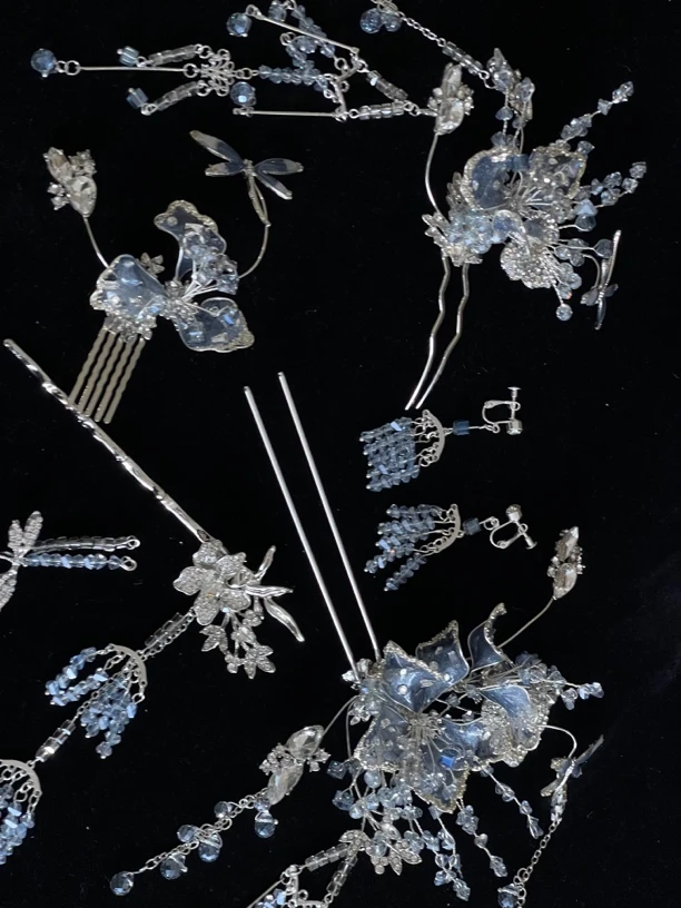 HZ990喜看新娘蓝色头饰饰品