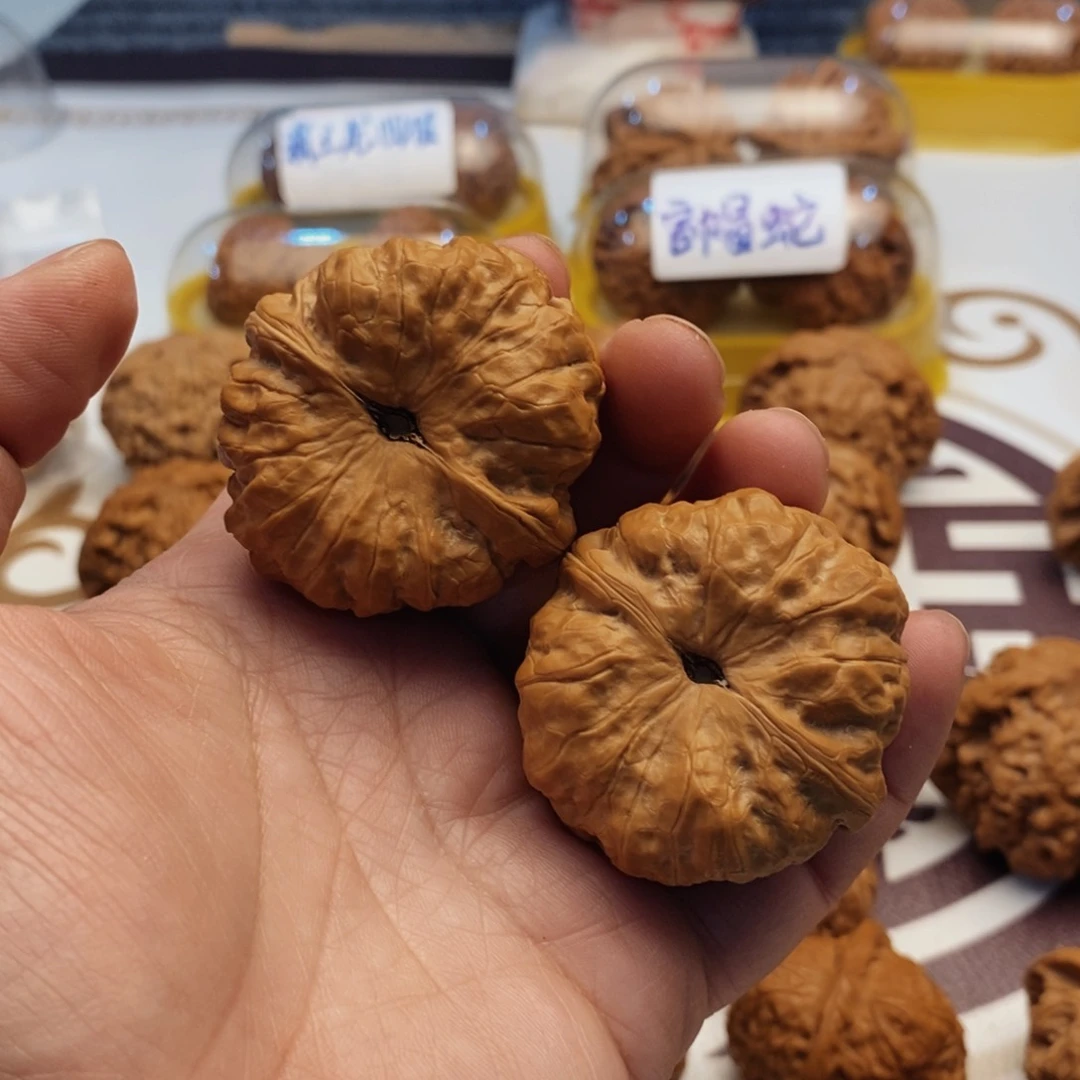 文玩核桃吊坠D****r蛤蟆头44尺