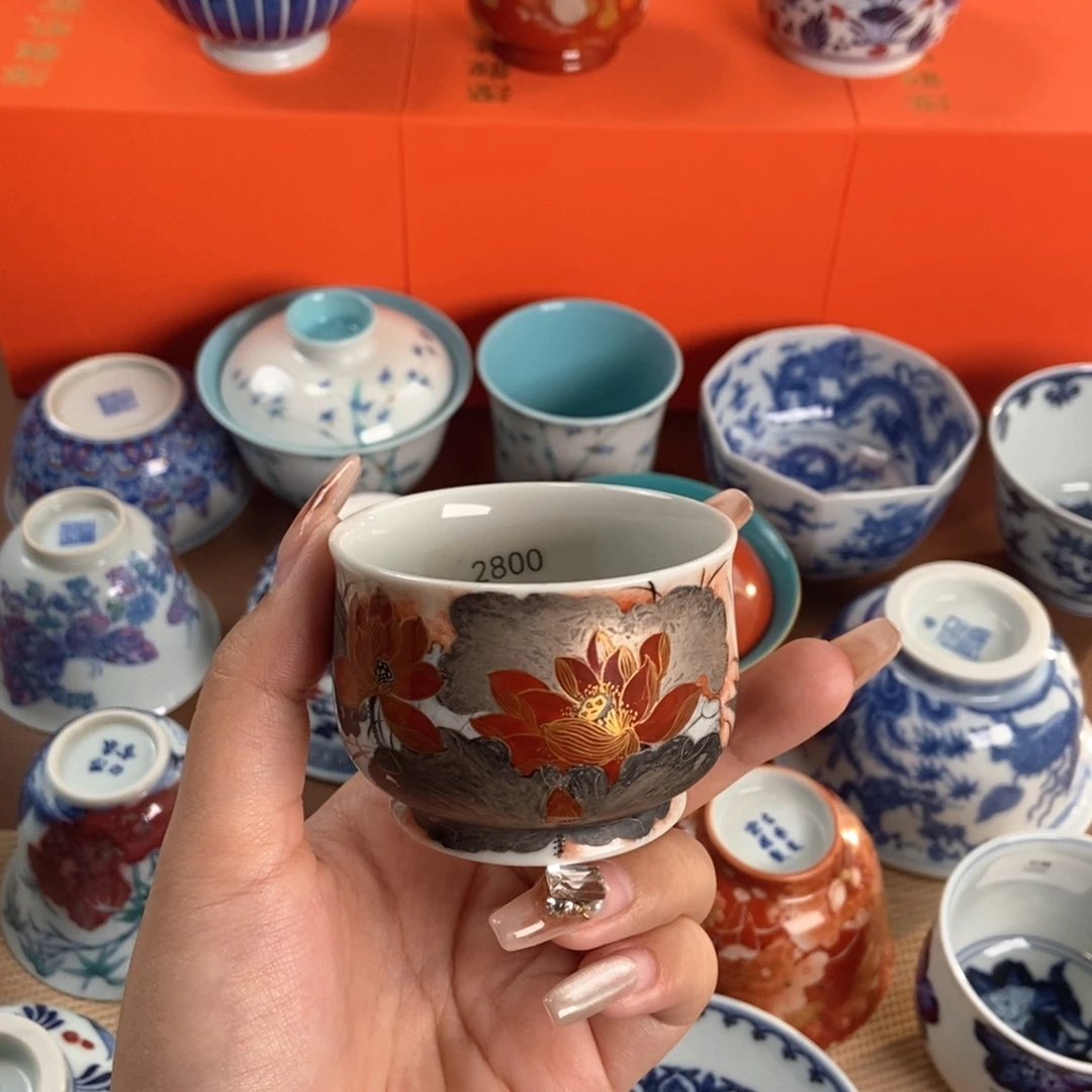 瓷云楼老油红墨彩荷花单杯