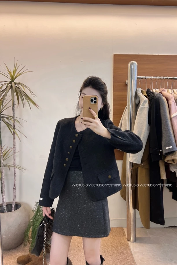 伊伊家·轻奢高级感羊毛小香风外套