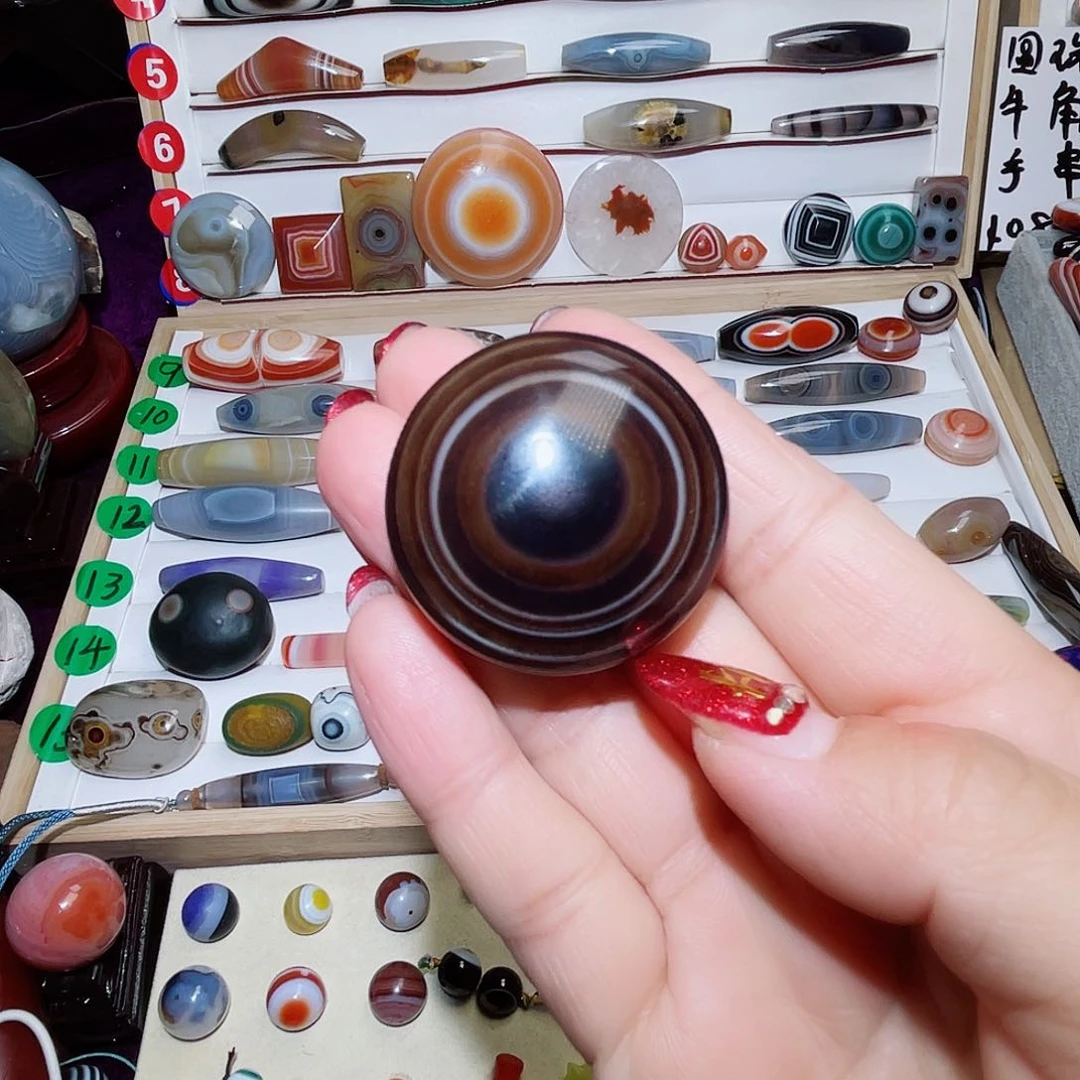 玛瑙/玉髓颈饰未镶嵌