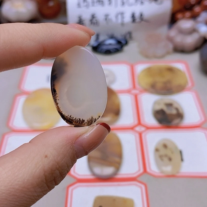 【闪购商品】未镶嵌玛瑙/玉髓珠宝半成品碧**?