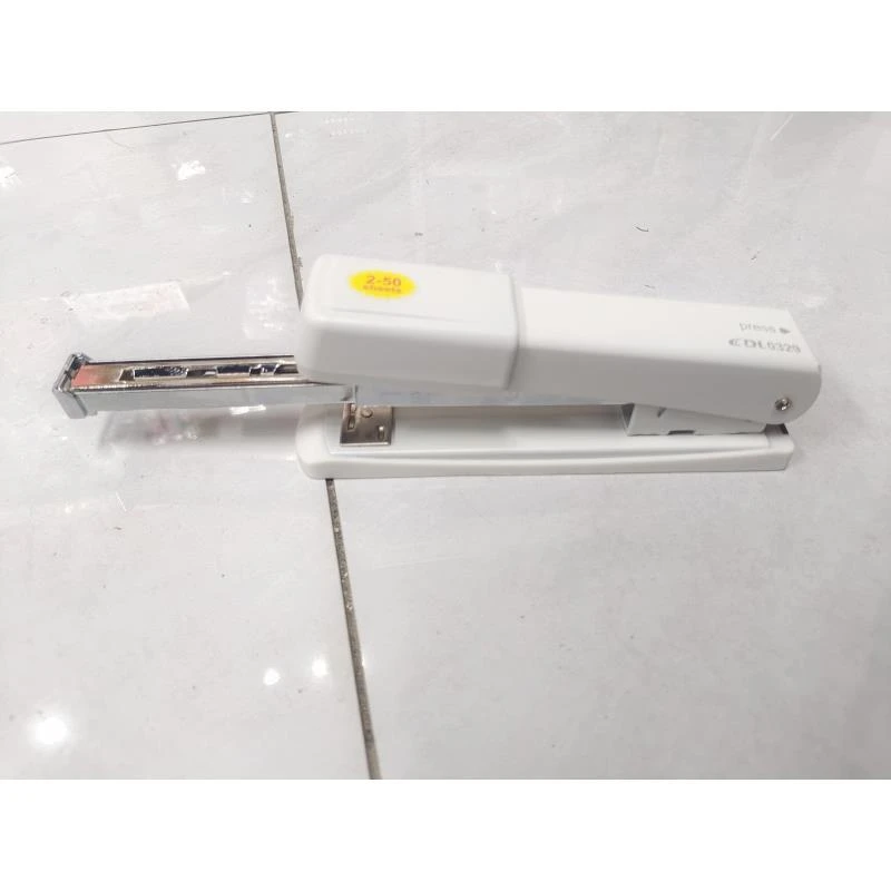 大号订书机可装订50张