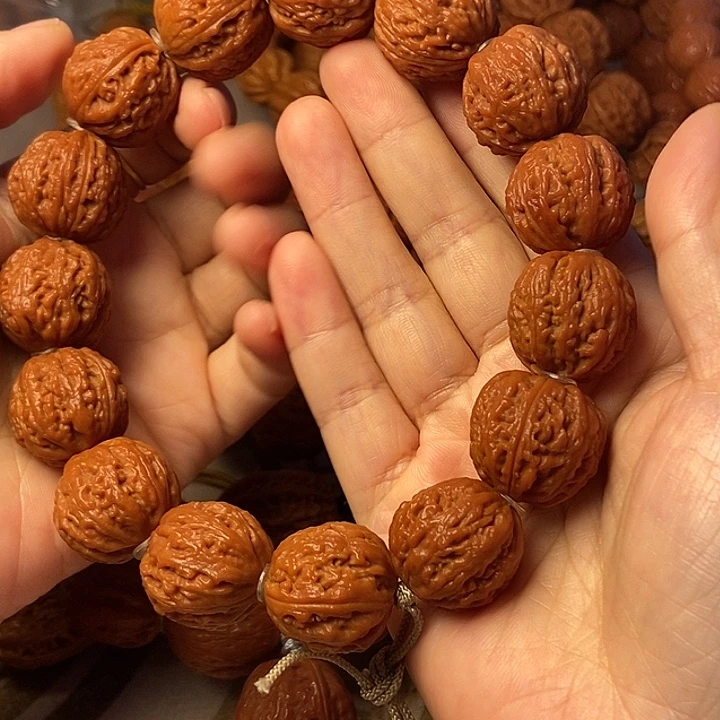 大***家手串文玩核桃蚂蚁纹