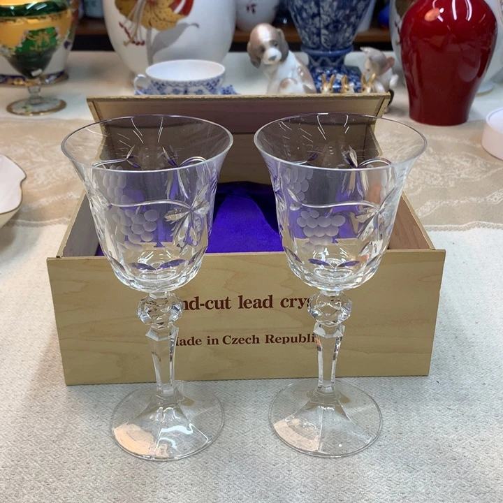 紫砂金瓷阁精品瓷器店