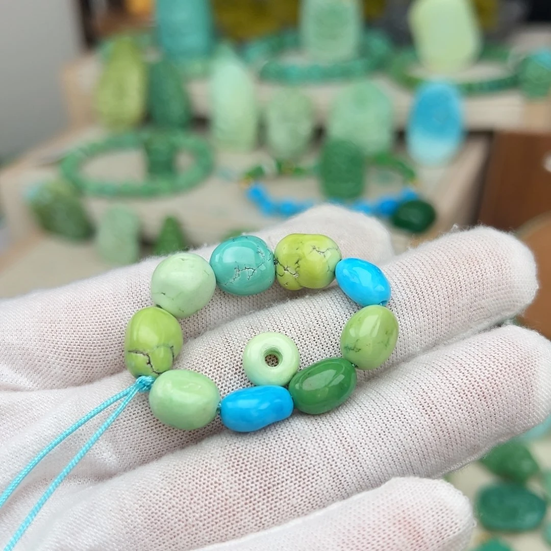 绿松石未镶嵌合单万珍