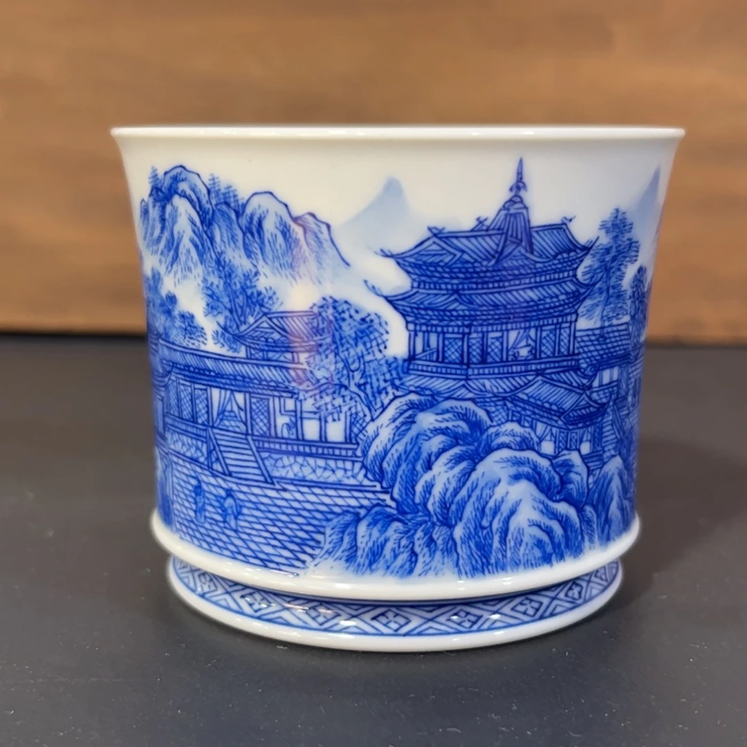 青花山水亭台楼阁直口杯