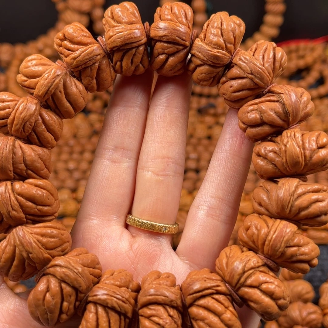 月***华桃核手串A10链接手串