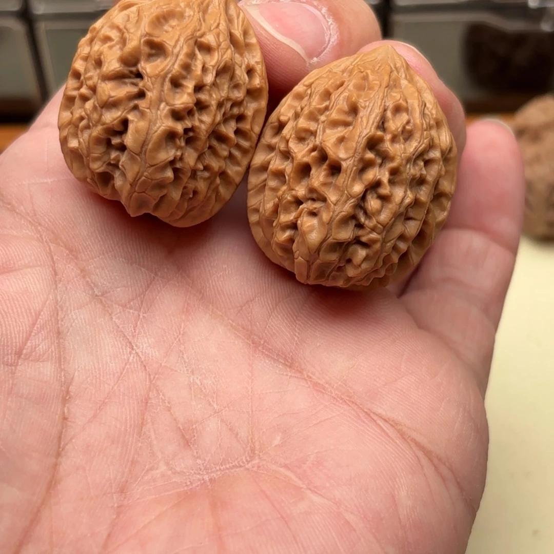 把件文玩核桃石鸡