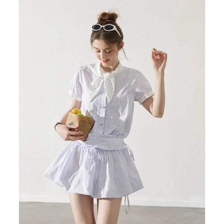 学院风甜美假两件蓝色条纹连衣裙女夏季高级感拼接显瘦花苞短裙子