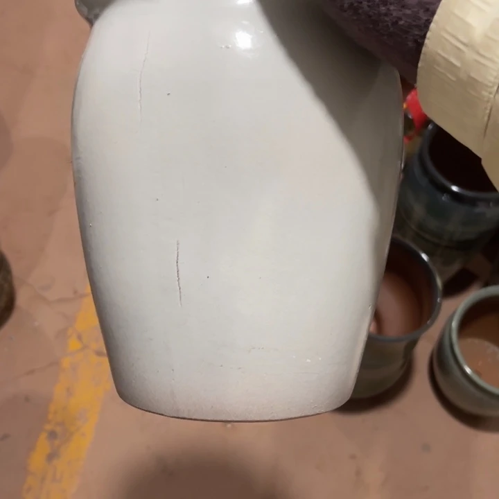 紫砂花盆口径18高度21一只瑕疵