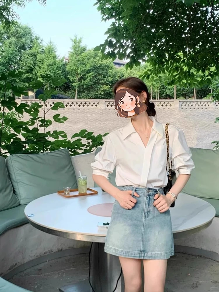 法式高级感白色V领短袖衬衫女夏季小众设计别致绝美气质翻领衬衣