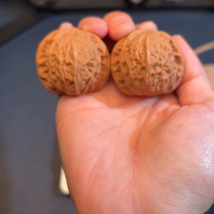 核桃40铁锤文玩核桃