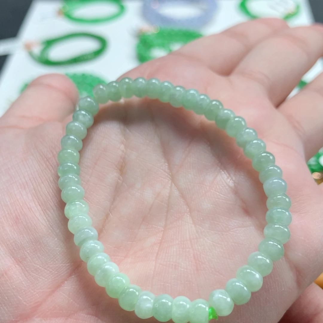 翡翠未镶嵌手链翡翠