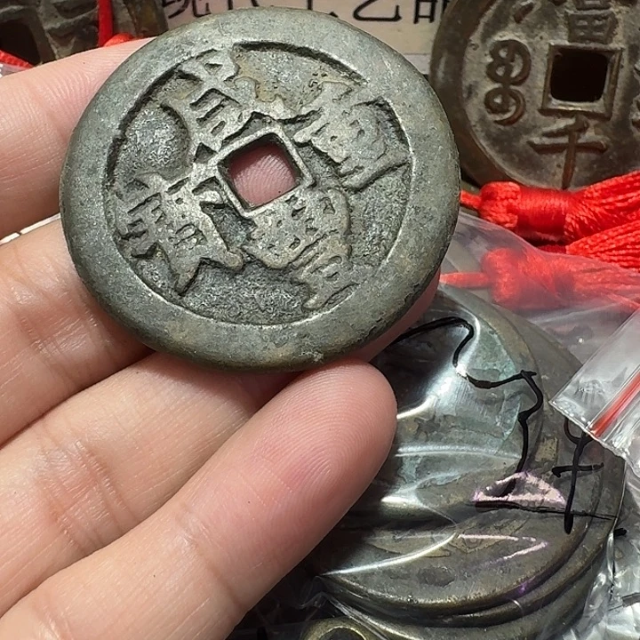 幺***妹铜现代工艺品花钱