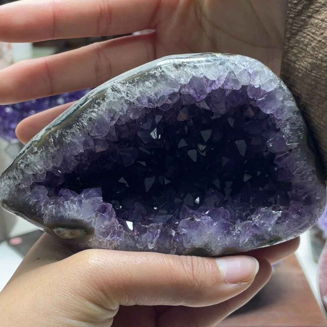 紫晶大型摆件（非配饰）未镶嵌