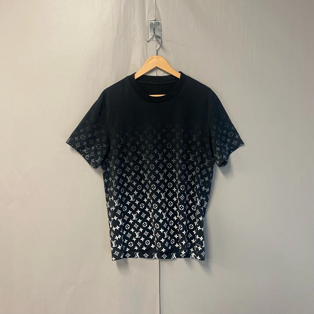 未使用 LouisVuitton/路易威登 圆领渐变满印短袖 M码#5953