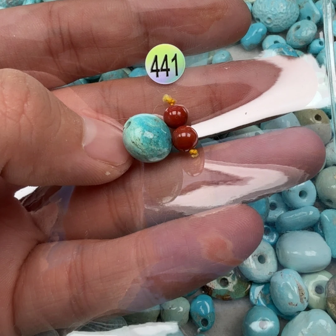 南红玛瑙未镶嵌珠宝奇石