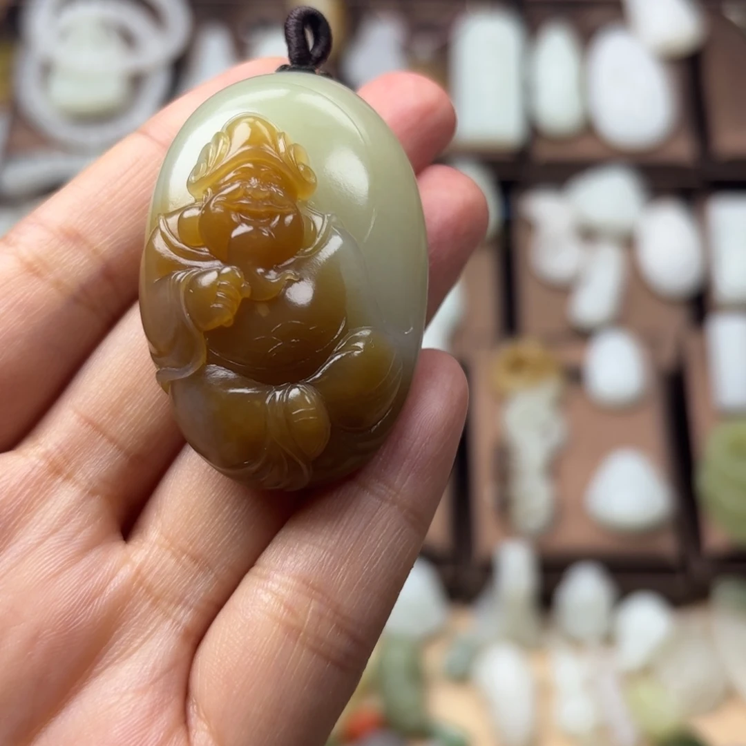 和田玉颈饰未镶嵌郭*