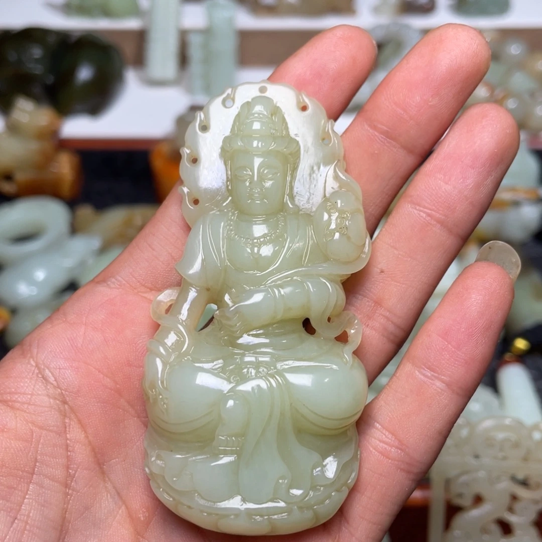 阿***贵和田玉未镶嵌挂件