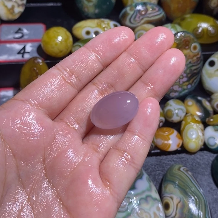 玛瑙/玉髓珠宝奇石未镶嵌爱**秋