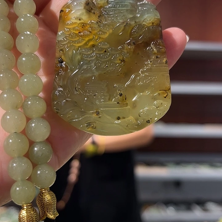 岫玉未镶嵌毛衣链