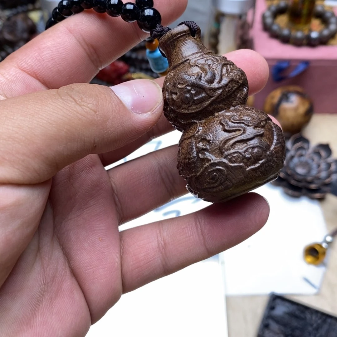大叶紫檀（黑酸枝木类）