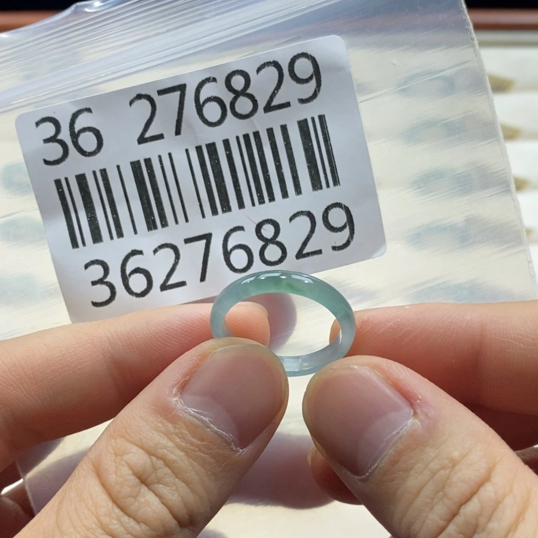 翡翠未镶嵌戒指翡翠戒指翡翠戒指