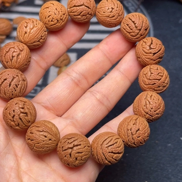 桃核手串龙纹桃核1