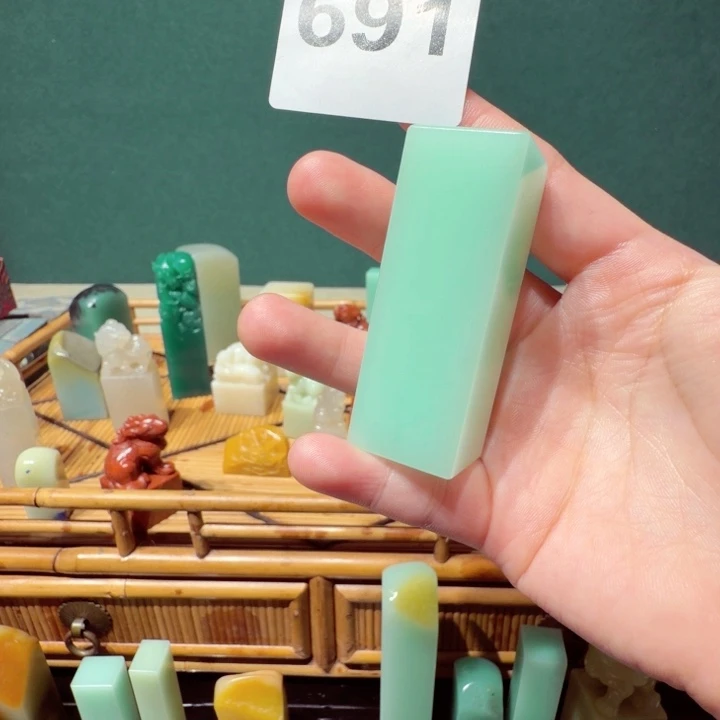 暴***尔寿山石印石691sgct