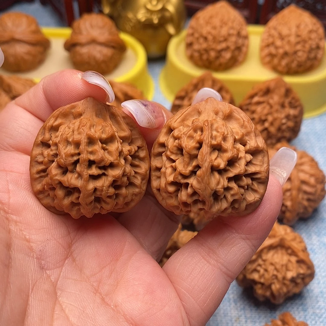 星***辰文玩核桃把件毕业秦闷34+全品