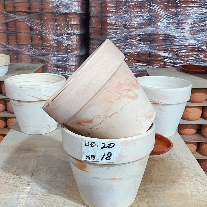 红陶玛奇朵20×18两个