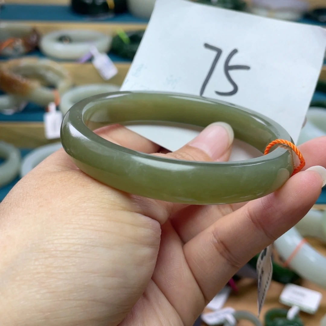 未镶嵌手镯和田玉圈口61