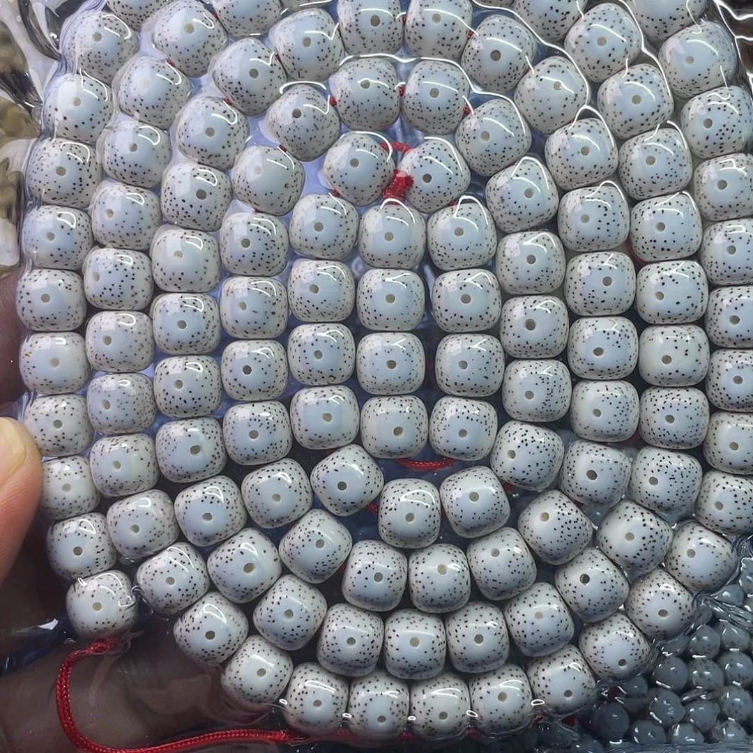 吊坠星月菩提12 11桶126颗