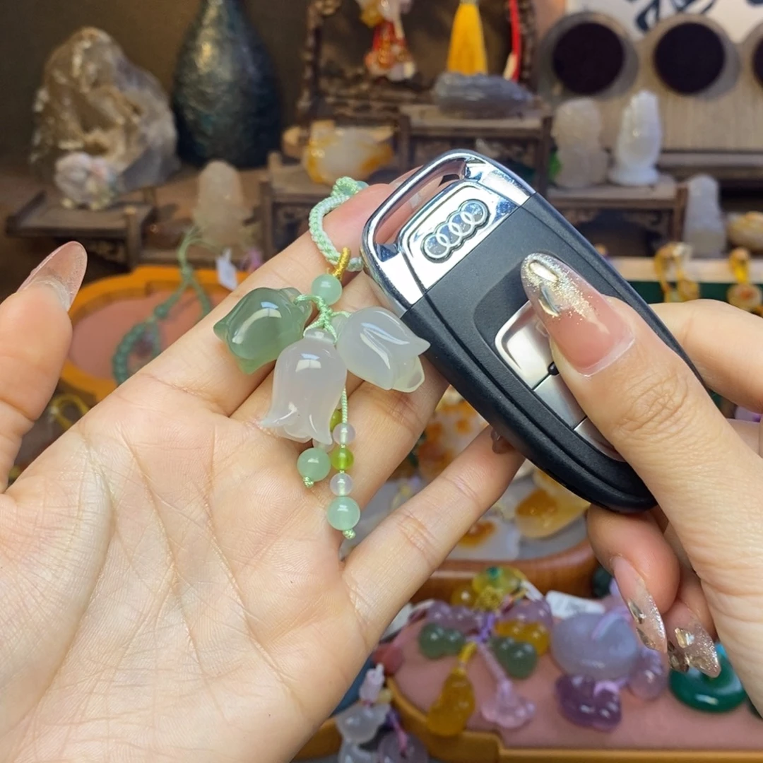 玛瑙/玉髓未镶嵌车挂挂件